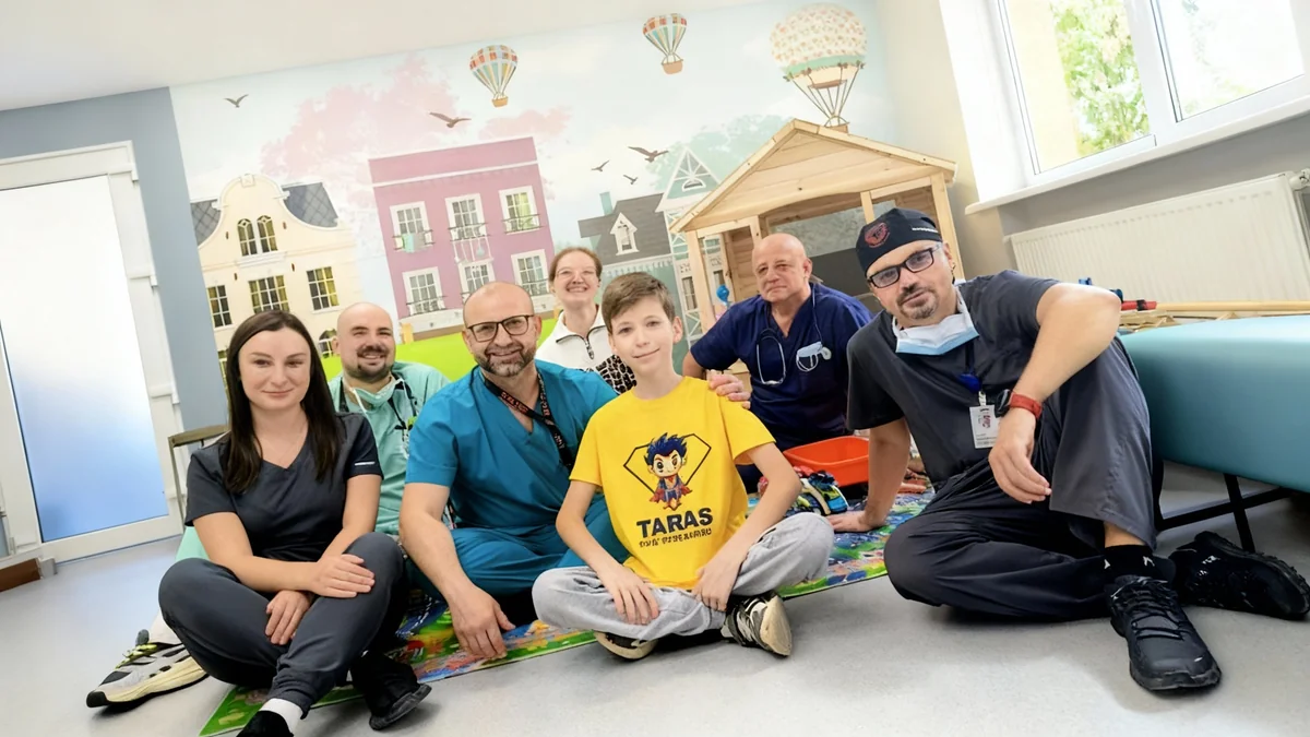 Львівські лікарі врятували хлопчика, який втратив 6 літрів крові